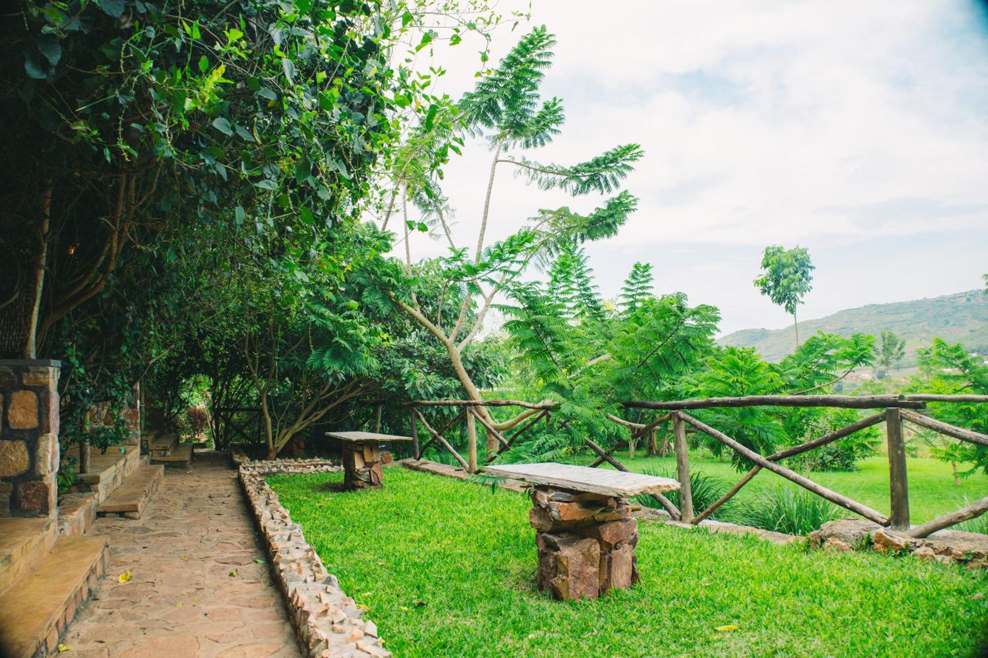 Akagera Transit Lodge Exterior photo